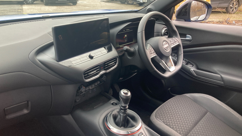 Nissan Juke 1.0 DiG-T N-Connecta 5dr Petrol Hatchback